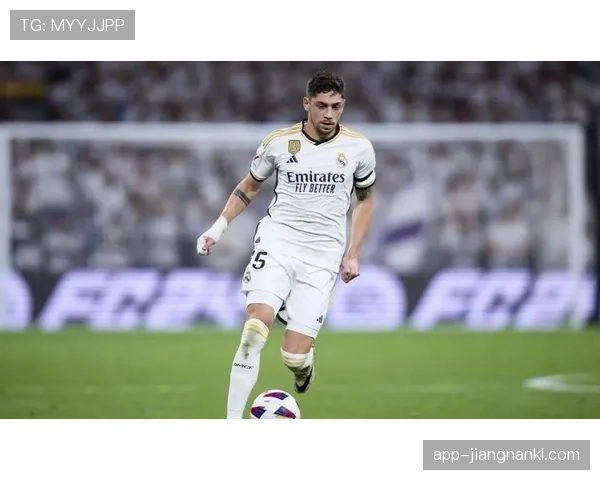 巴尔韦德边前卫与中场自由切换的战术价值分析