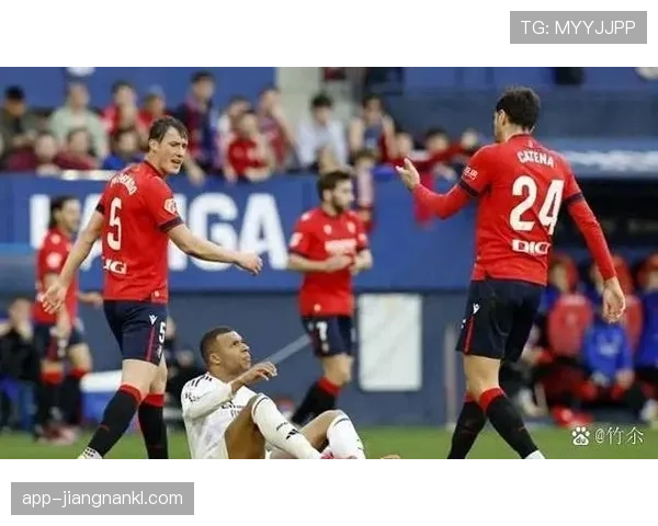 巴尔韦德国家队关键战役表现解析