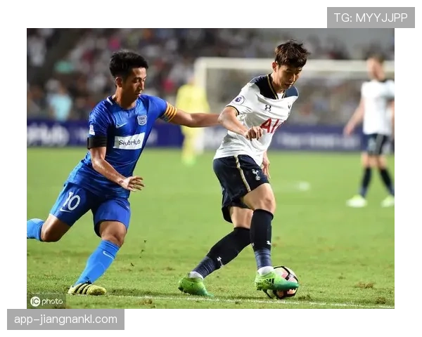 巴黎圣日耳曼边路依赖现象显现，中路进攻效率与整体战术平衡面临考验